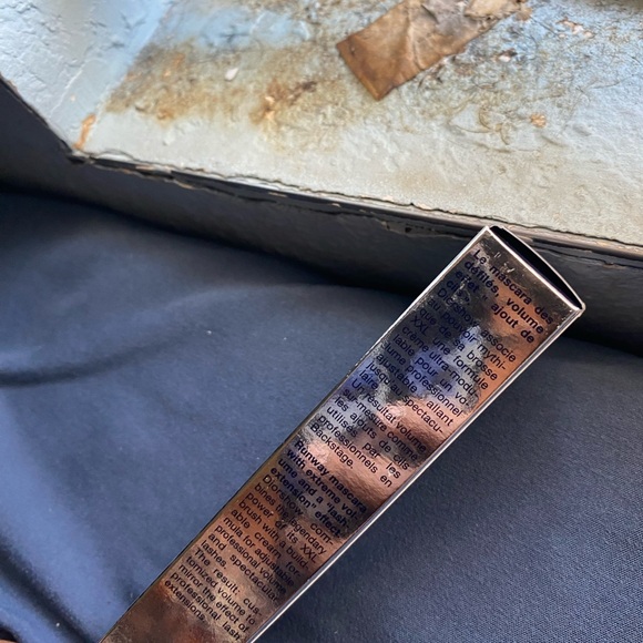Dior show Waterproof Volumizing Mascara - Picture 6 of 7